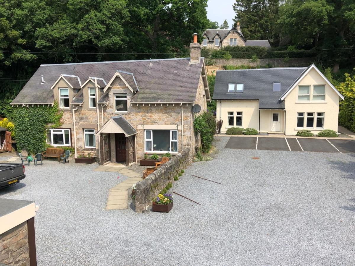 The Claymore Guest House Pitlochry Exterior photo