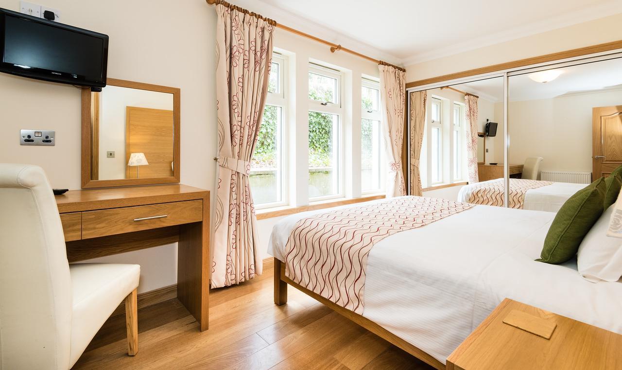 The Claymore Guest House Pitlochry Exterior photo