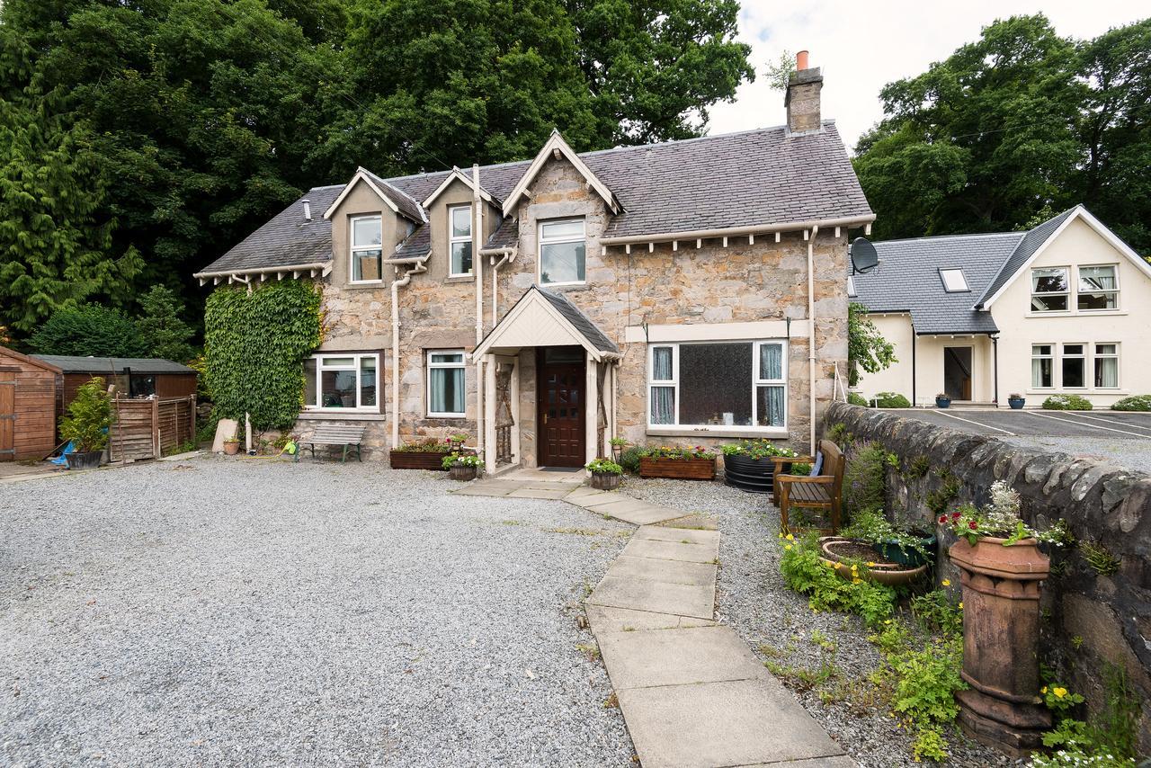 The Claymore Guest House Pitlochry Exterior photo